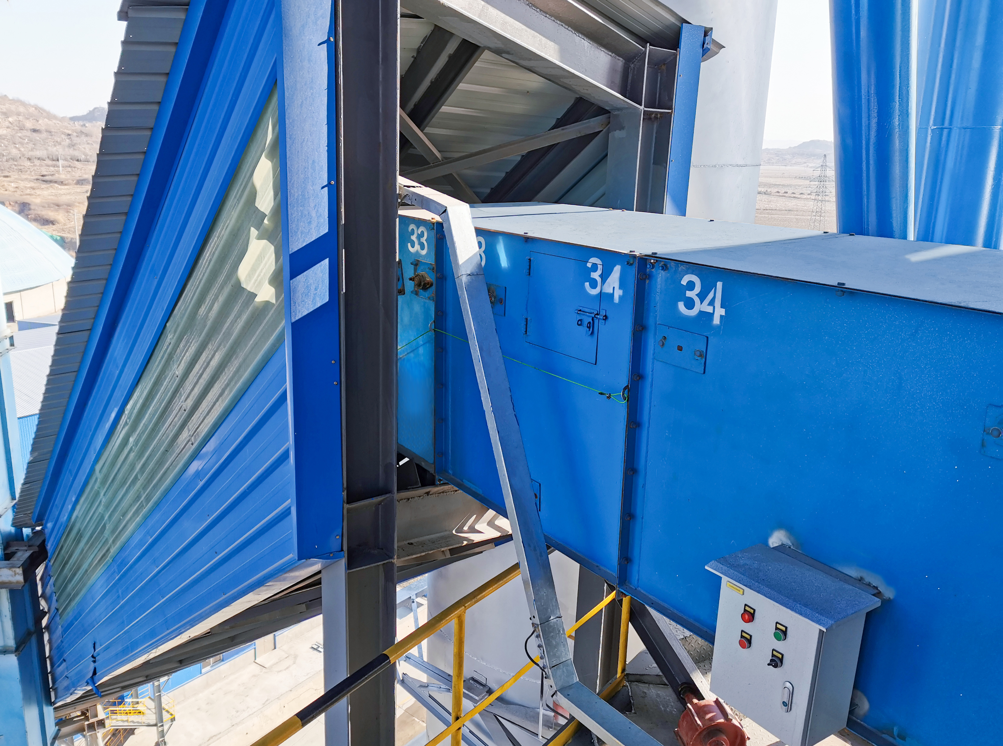  一台大倾角皮带机需要多少钱呢？