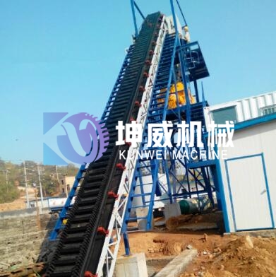  大倾角皮带输送机需要多少钱？